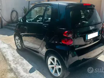 Usata Smart ForTwo Coupé 71 CV (52 kW) 2010 Nero Coupé