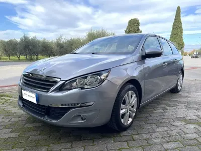 Usata Peugeot 308 Business-Line 120 CV (88 kW) 2016 Grigio Station wagon