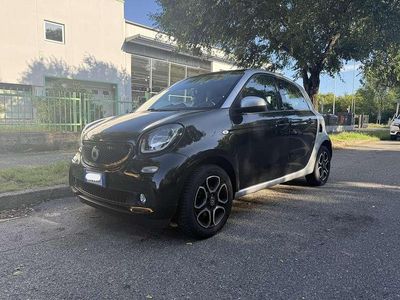 Usata Smart ForFour Passion 71 CV (52 kW) 2015 Nero Utilitaria