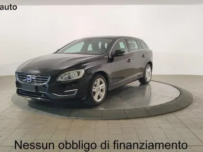 Usata Volvo V60 Summum 288 CV (211 kW) 2017 Nero Station wagon