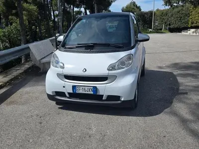 Usata Smart ForTwo Coupé 71 CV (52 kW) 2010 Bianco Coupé