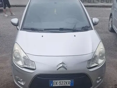 Usata Citroën C3 Exclusive 68 CV (50 kW) 2012 Berlina
