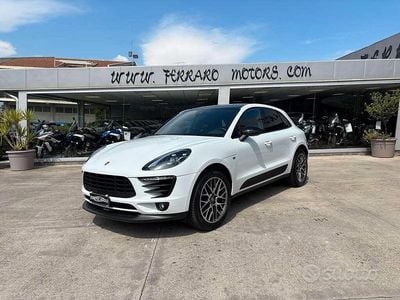 Usata Porsche Macan 251 CV (184 kW) 2018 Bianco SUV