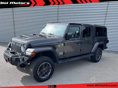 Usata Jeep Gladiator 264 CV (194 kW) 2021 Grigio Pick-up