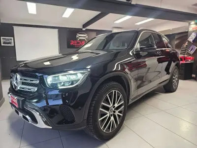 Begagnad Mercedes GLC300e Business 211 HK (155 kW) 2021 Svart Kombi