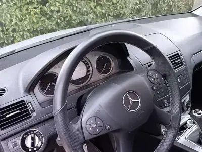 Usata Mercedes C220