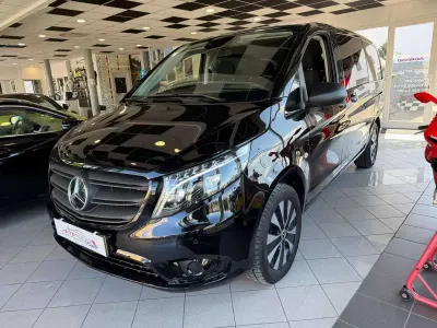 Usata Mercedes Vito 163 CV (119 kW) 2024 Nero Furgone