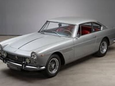 Usata Ferrari 250 241 CV (177 kW) 1961 Grigio Coupé