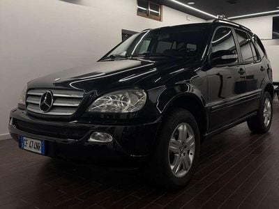 Usata Mercedes ML270 163 CV (119 kW) 2003 Nero SUV