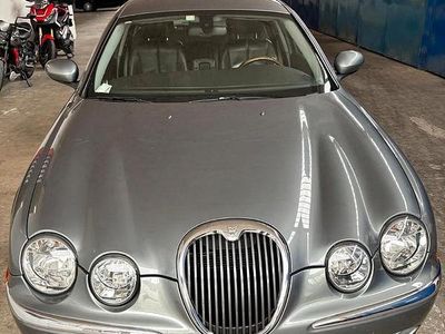 Jaguar S-Type