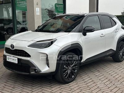 Usata Toyota Yaris Hybrid 92 CV (67 kW) 2022 Bianco Station wagon