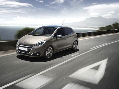 usata Peugeot 208 PureTech 82 5 porte Allure