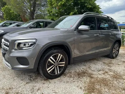 Usata Mercedes GLB200 150 CV (110 kW) 2021 Grigio SUV