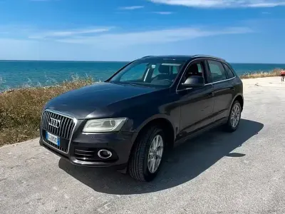 Usata Audi Q5 190 CV (139 kW) 2013 Grigio SUV