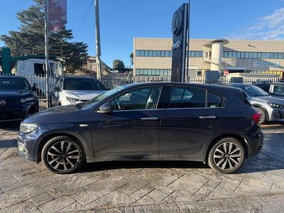 Usata Fiat Tipo Lounge 120 CV (88 kW) 2016 Blu/azzurro Berlina