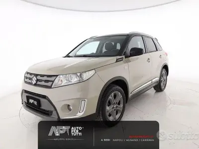 Usata Suzuki Vitara 120 CV (88 kW) 2017 Beige SUV
