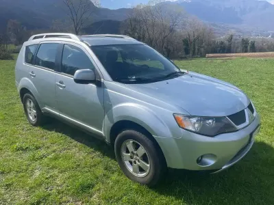 Usata Mitsubishi Outlander