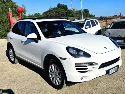 Usata Porsche Cayenne 245 CV (180 kW) 2012 Bianco SUV