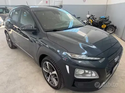 Usata Hyundai Kona Xpossible 120 CV (88 kW) 2018 Grigio SUV