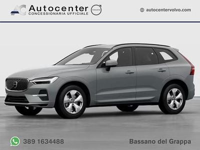 Grigio Nuova 2025 Volvo XC60 Core SUV | 52.200 € (Buon prezzo)