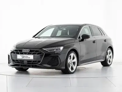 Usata Audi A3 S-Line 150 CV (110 kW) 2024 Nero mythos metallizzato Berlina