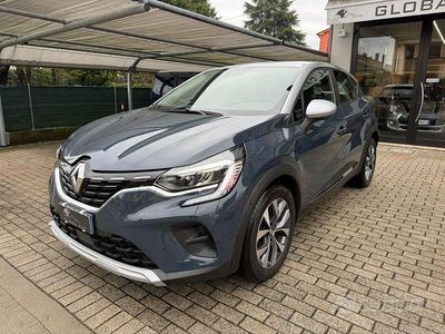 Usata Renault Captur Zen 101 CV (74 kW) 2020 Antracite SUV