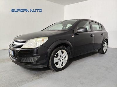 Usata Opel Astra Enjoy 90 CV (66 kW) 2010 Nero Berlina
