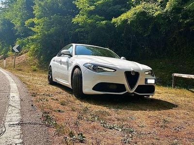Usata Alfa Romeo Giulia Veloce 211 CV (155 kW) 2016 Bianco Berlina