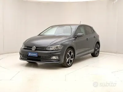 Usata VW Polo Sport 80 CV (58 kW) 2021 Grigio Utilitaria