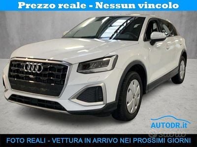 Begagnad Audi Q2 Advanced 150 HK (110 kW) 2024 Vit SUV