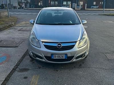 Usata Opel Corsa 2009 Grigio Utilitaria