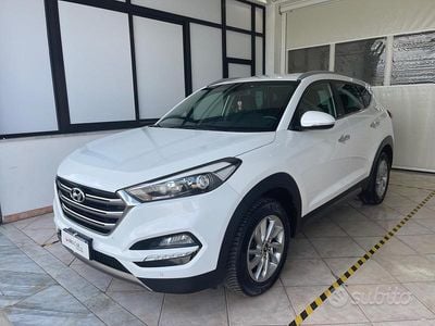 Usata Hyundai Tucson Xpossible 116 CV (85 kW) 2015 Bianco SUV