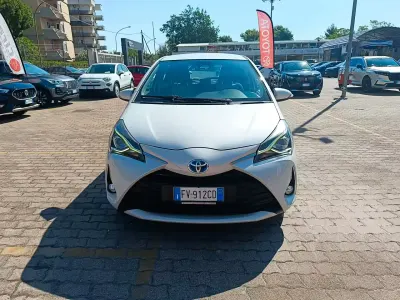Usata Toyota Yaris Hybrid
