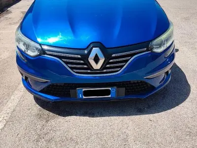 Usata Renault Mégane GT Line GT-Line 131 CV (96 kW) 2017 Blu Station wagon