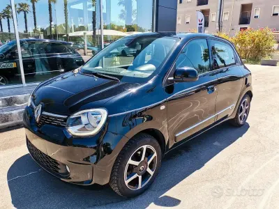 Occasion Renault Twingo Intens 92 PK (67 kW) 2019 Zwart Hatchback