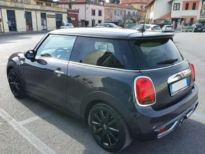 Usata Mini Cooper SD 170 CV (125 kW) 2015 Utilitaria