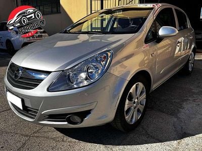 Usata Opel Corsa Enjoy 80 CV (58 kW) 2008 Argento Utilitaria