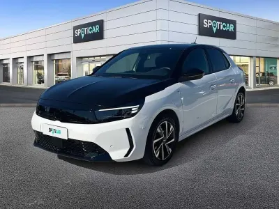 Usata Opel Corsa 75 CV (55 kW) 2024 Bianco/tetto nero Utilitaria