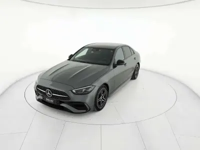 Begagnad Mercedes C220 AMG Line Premium 197 HK (144 kW) 2024 Grå Sedan