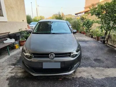 Usata VW Polo 90 CV (66 kW) 2011 Grigio Utilitaria
