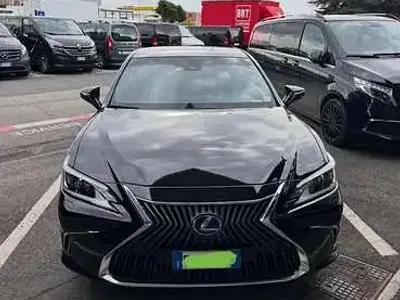 Usata Lexus ES300 178 CV (130 kW) 2019 Berlina