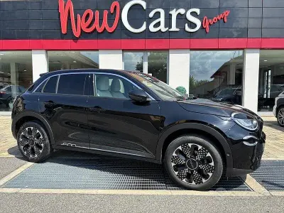 Usata Fiat 600 La Prima 101 CV (74 kW) 2025 Nero SUV