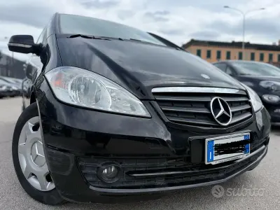 Usata Mercedes A160 82 CV (60 kW) 2012 Nero Berlina