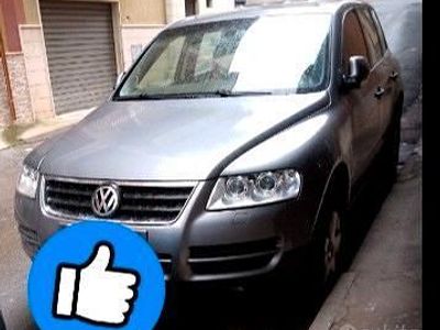 Usata VW Touareg R 174 CV (127 kW) 2004 Grigio SUV