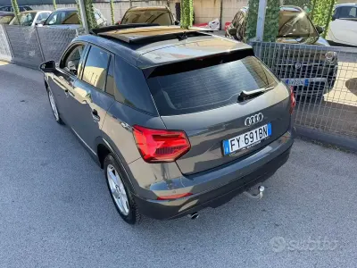 Usata Audi Q2 Sport 116 CV (85 kW) 2018 Grigio SUV