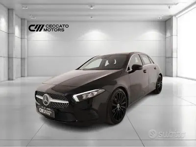 Usata Mercedes A180 116 CV (85 kW) 2019 Nero Berlina