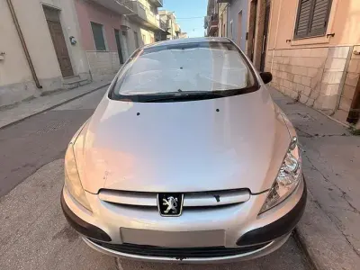 Usata Peugeot 307 68 CV (50 kW) 2005 Berlina