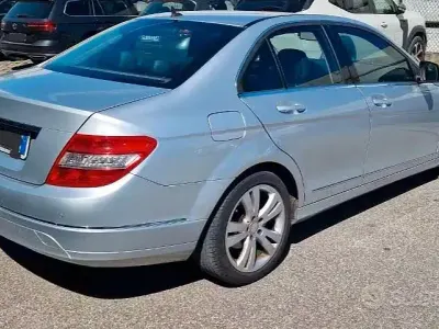 Usata Mercedes C200