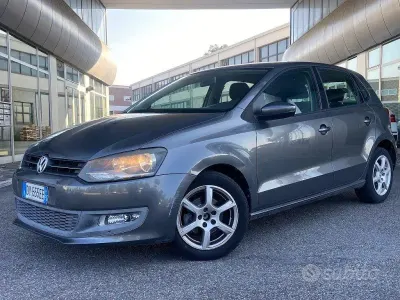 Usata VW Polo Comfortline 75 CV (55 kW) 2009 Grigio Utilitaria