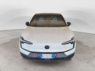 Bianco Usata 2023 Volvo EX30 Performance SUV | 45.000 €